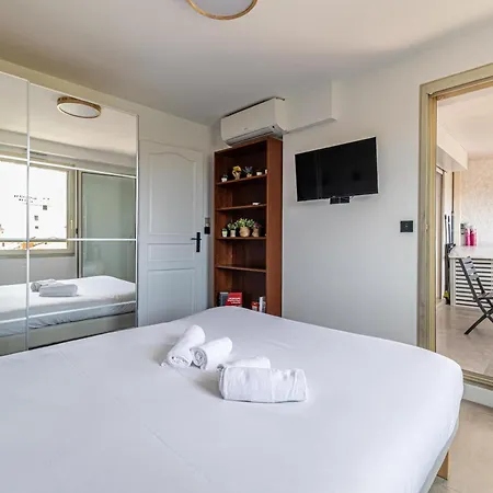 L'etoile D'or Avec Terrasse Au Centre De Apartament